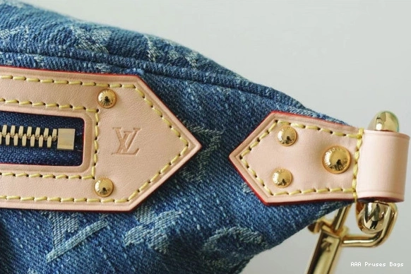 AAA Replica Ru LOUIS VUITTON Rise High 0818